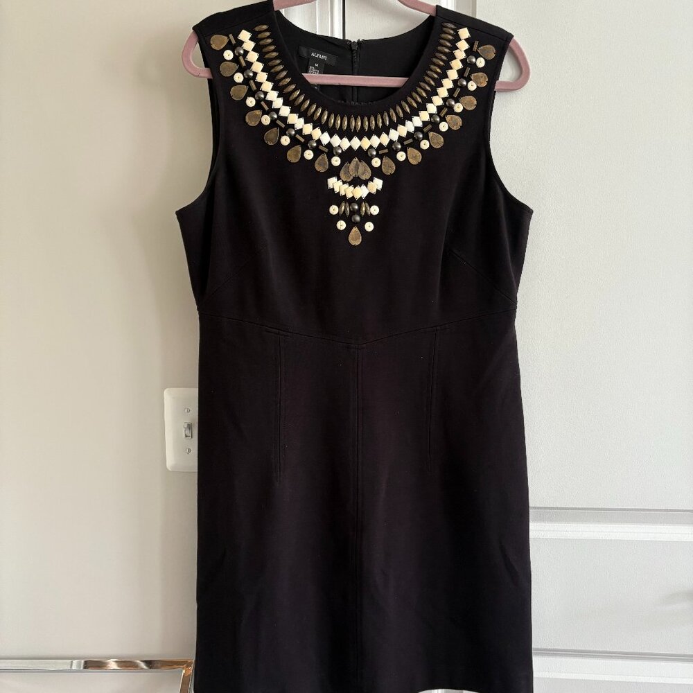 Alfani Black Sleeveless Embellished Beaded Neck Lined Sheath - SZ 14
